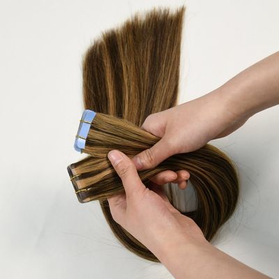Band in 100 menschlichen Haaren doppelt gezogen russischer Remi Haare Erweiterungen 14A Grade für den Endmarkt